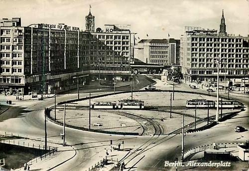 Berlin alexanderplatz - -,