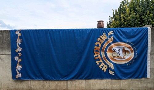 Meckatzer große werbefahne - meckatzer,