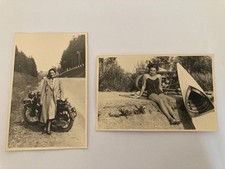 2x Motorrad Oldtimer Karte private Fotokarte Marke mit Fahrerin unbeschrieben