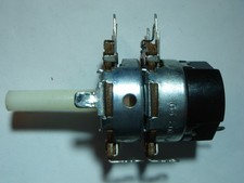 20K log. Potentiometer Stereo- Doppel- Poti + Schalter #11-2B