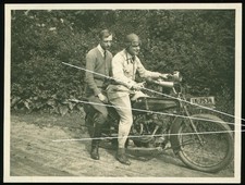 orig. Foto um 1932 Junge mit Motorrad der Wanderer-Werke AG IK-7534 motorbike