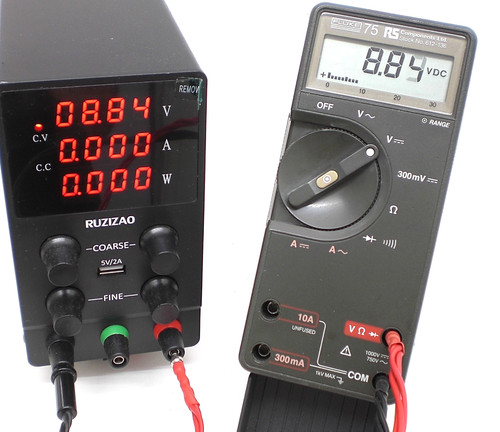 Fluke digital multimeter - fluke,