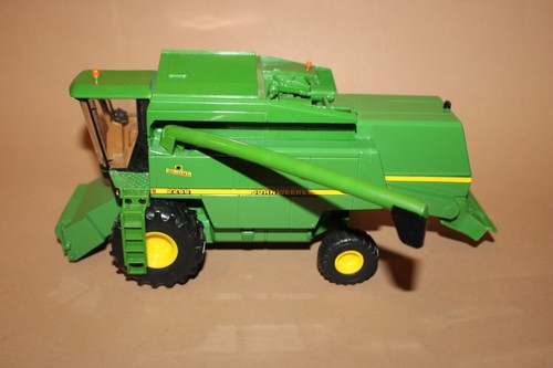 Ertl mähdrescher john - ertl,