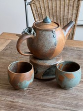 Teekanne, Stövchen, Tassen  -