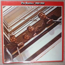 2 Langspielplatten Vinyl: The Beatles – The Beatles 1962-1966 (Rotes Album)