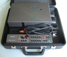 Diaprojektor Rolleivision 35 twin digital P inklusive Transportkoffer