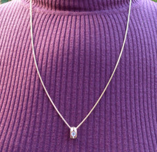 Gold Halskette mit Anhänger