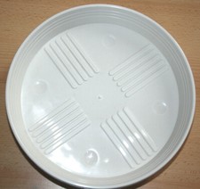 Blumentopfuntersetzer, 27 cm Durchmesser, rund, naturweiß, Plastik - 10er-Set