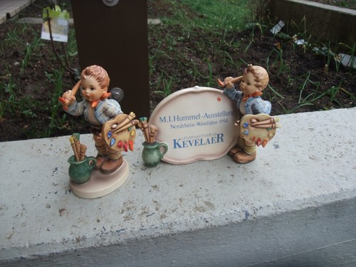 Hummelfiguren 2 - ,