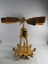 Erzgebirge Pyramide Holz