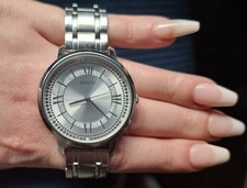 Guess Uhr Damen Silber Strass