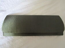 Abendtasche Clutch Grün Flaschengrün Party