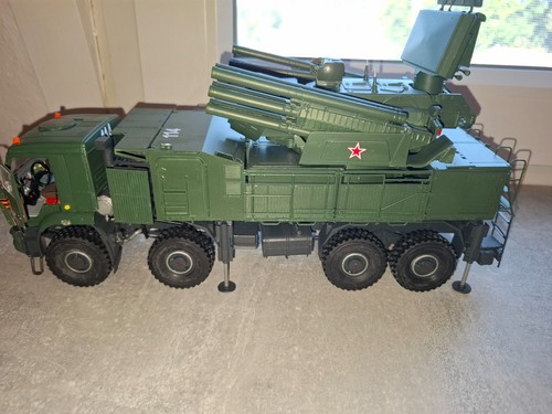 Kunststoffmodell des pantsir - des,