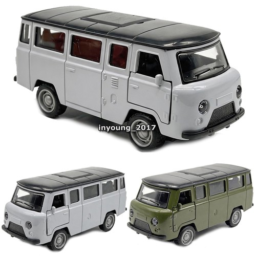 Uaz traveler modellauto - 1/36,