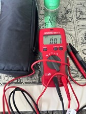 Benning M1-1 Multimeter Spannungsprüfer 