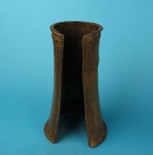 9096:Massiver großer