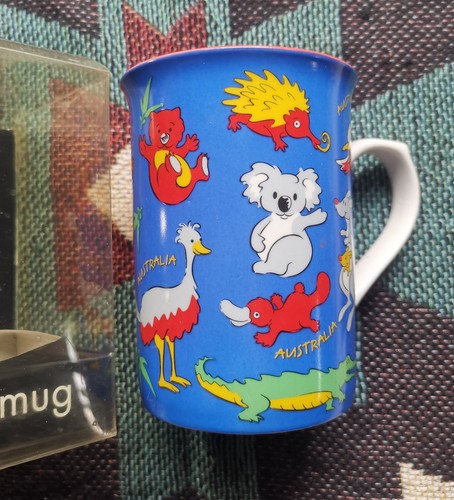 Nucolorvue bone china - china, souvenir