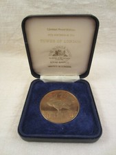 THE TOWER OF LONDON 1979 BRONZE MÜNZE COIN SOUVENIR RABE ENGLAND GB UK BOX 1979