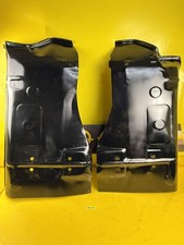 Satz Bodenbleche links rechts