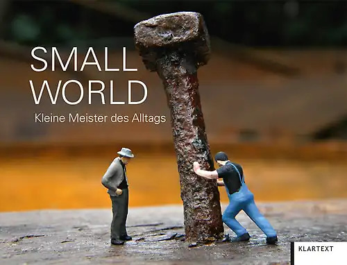 Small world - small,