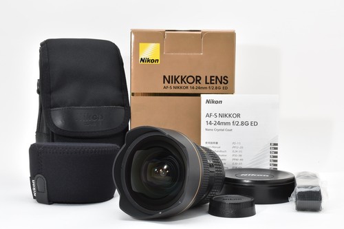 Fast unbenutzt mit box nikon - [fast,