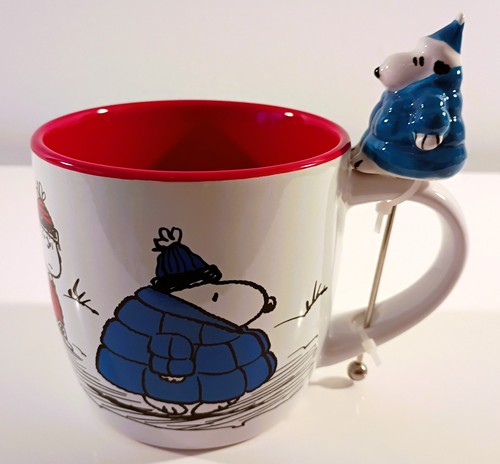 Snoopy charlie brown peanuts - charlie, /