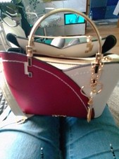 Damenhandtasche Leder,Weinrot/Weiss 31 €,Neu,Mit Anhänger Incl Versand!