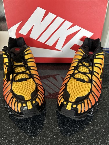 Nike shox sneaker - nike,