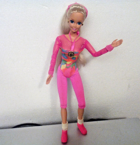 Vintage gymnast barbie 1993 - gymnast,