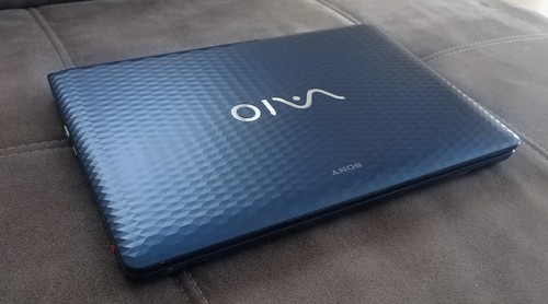 Sony vaio vpceh - 15.5",