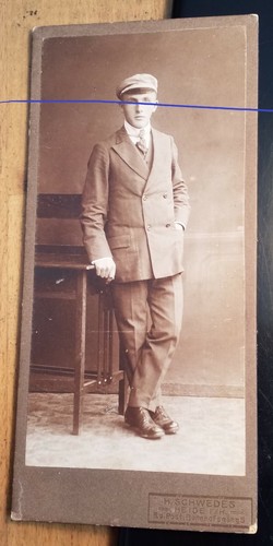 Stehender schüler mit - schüler,