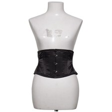 What Katie Did, Korsett