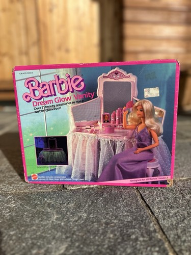 Barbie dream glow vanity - barbie,