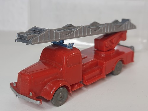 Wiking mercedes benz - mercedes,