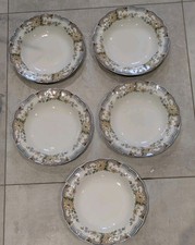 Royal doulton the majestic - the,