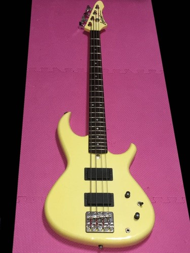 Bassgitarre aria pro rsb - ii,