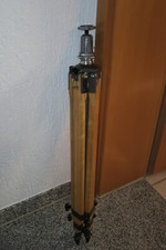 Stativ Holz Holzstativ CF ( by Berlebach ) mit Kugelkopf Velbon PH 153