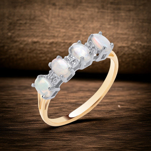 Natürlicher opal und diamant - natürlicher,
