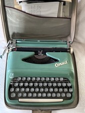 Consul Portable Schreibmaschine Türkis Mintgrün mit Originalkoffer und Schlüssel