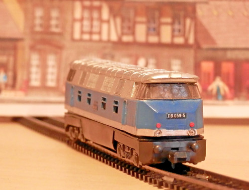 Piko spur ddr - diesellok, v118