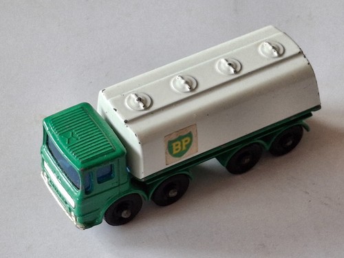 Matchbox 32 bp tanker - matchbox, rw-32