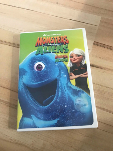 Monsters aliens dvd - monsters,