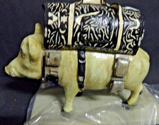 Art in the City "Schwein mit Koffer" OVP 24x12cm H:22cm