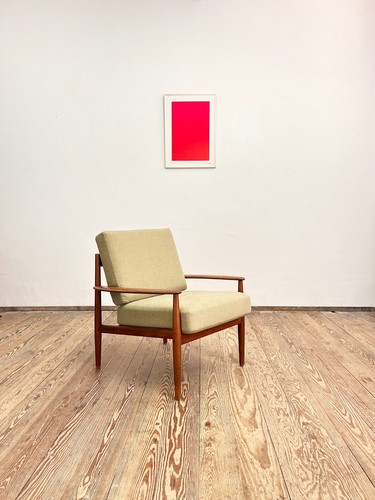 Mid century modern lounge - mid,