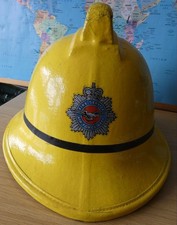 Feuerwehrhelm, England