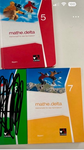 Zwei gebundene bücher - zwei,