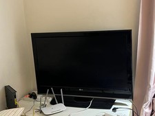 LG 42LC42 42 inch LCD TV –