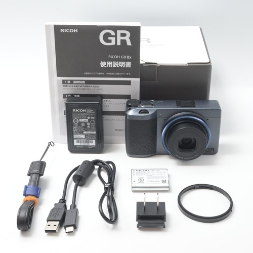 Ricoh iiix urban edition - urban,