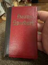 Antike Spardose in Buchform