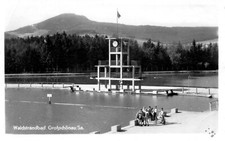Ak Großschönau in Sachsen - Waldstrandbad - Springturm Uhr, Görlitz